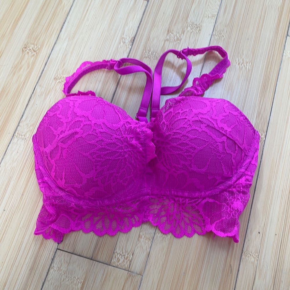 Hot pink Victoria’s Secret racer back bralete